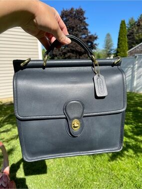 Vintage Coach Willis Bag